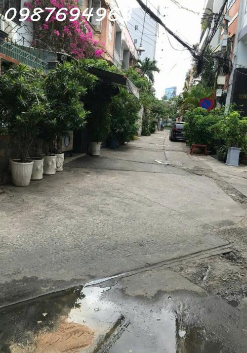 Siêu phẩm mặt phố Nguyễn Văn Cừ: Vị trí vàng, kinh doanh đỉnh cao